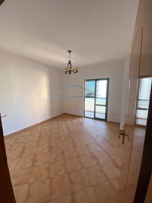 Shitet, Apartament 1+1, Lagjia 5, Durrës