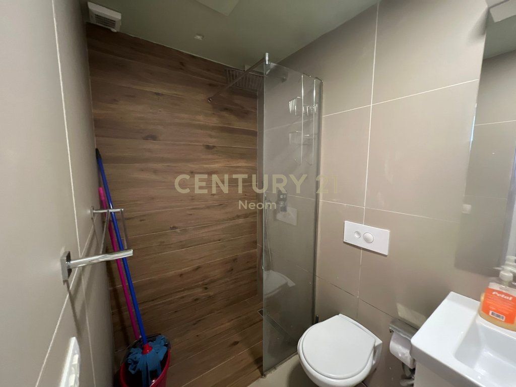 JEPET ME QIRA APARTAMENT 1+1 TEK LIQENI THATE