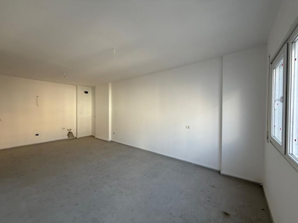 ✨SHITET APARTAMENT 1+1 me ballkon – PAZARI I RI!✨