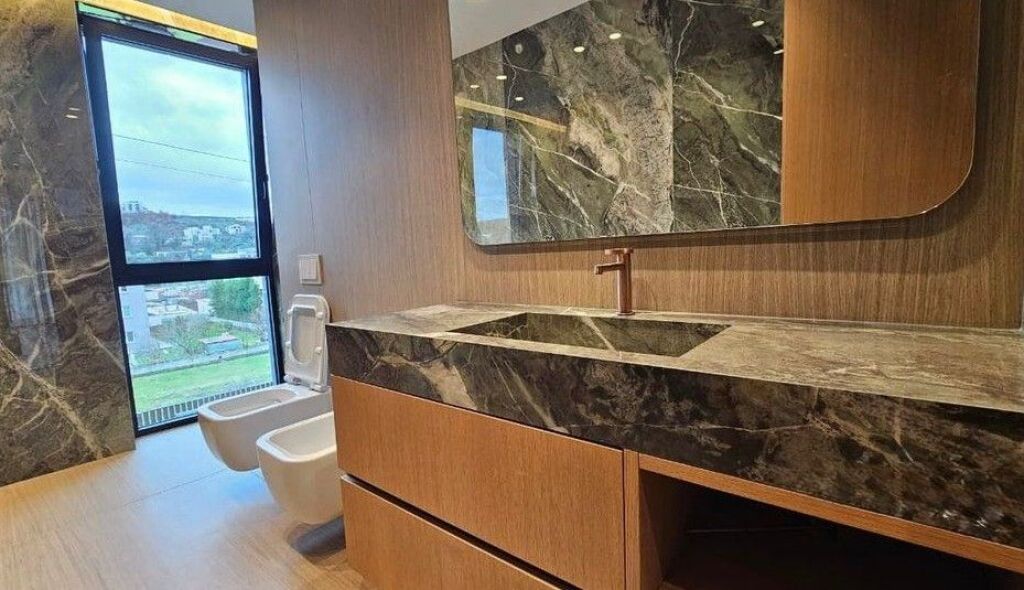 🏡 Vilë për Qera – Rezidencë pranë TEG