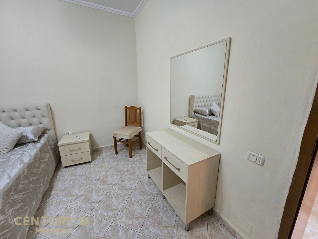 WE OFFER A PRIVATE HOUSE ONE FLOOR 3+1+2 FOR RENT NEAR MYSLYM SHYRI!