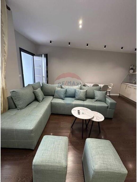 * 1+1 me qira ne YZBERISHT*