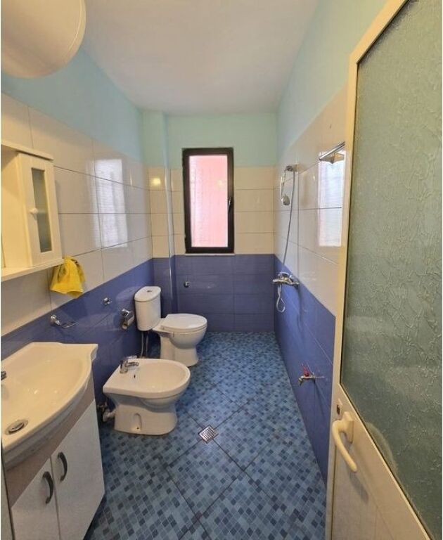 Shitet apartament 1+1 ,Babrru