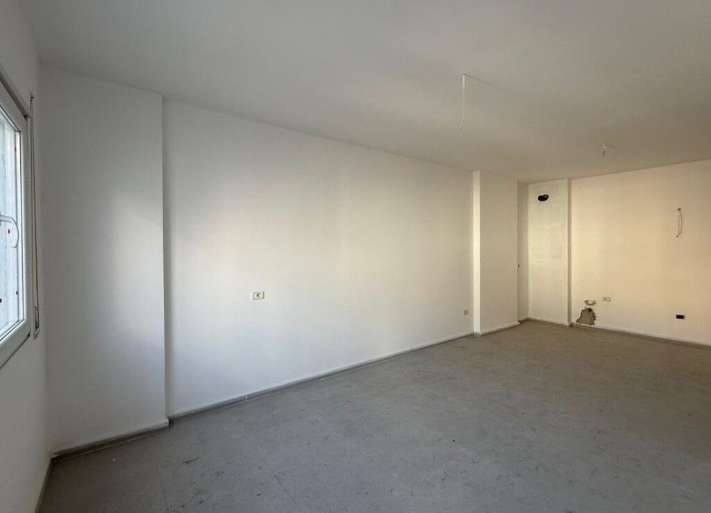 Vendesi in vendita 1+1 vicino al Mercato Nuovo