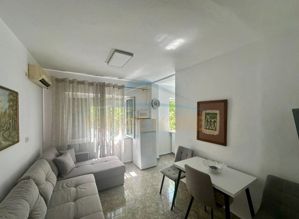 Qera, Apartament 2+1, Rruga e Dibrës, Tiranë.