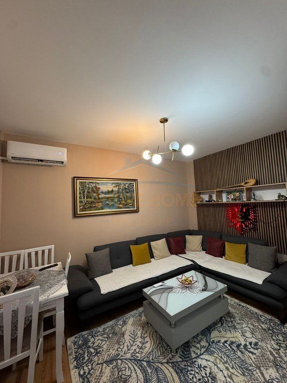 For sale, 2+1 Apartment, Near the Police Directorate, Durrës