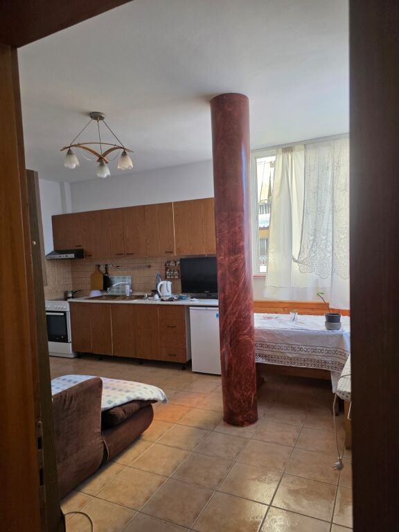 Rent | Apartament 1 + 1 | Stacioni i Trenit | 500 €/month