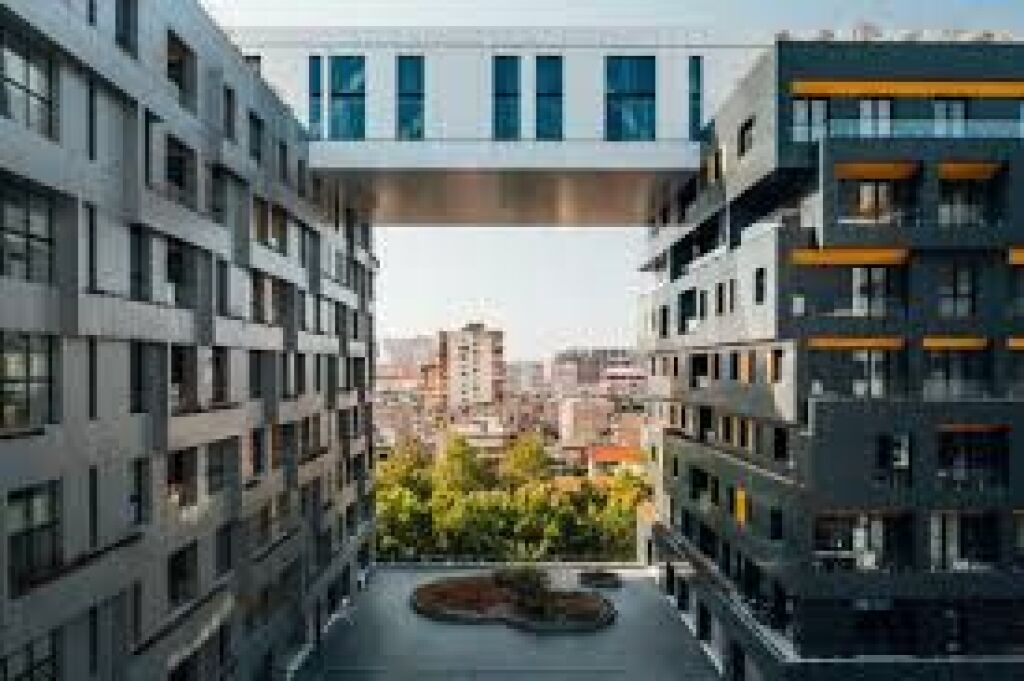 Premises for rent in the Square21 Complex
