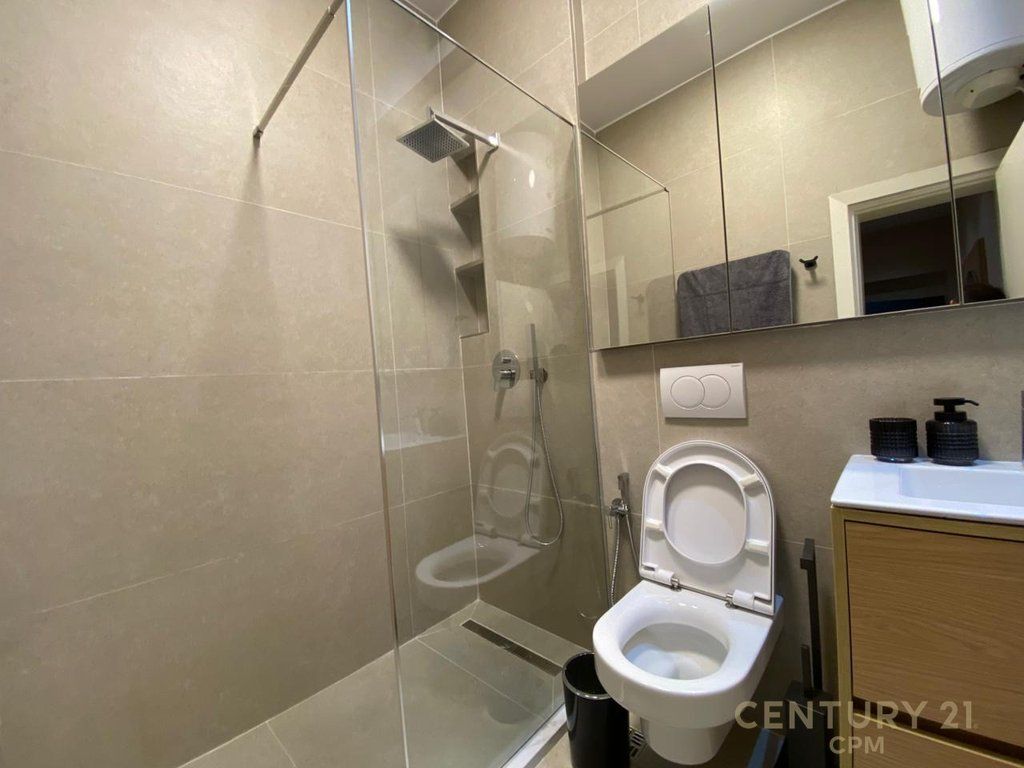 Appartamento 2+1 In Affitto a Ish Blloku, Tirana - 1300€ | 78 m²