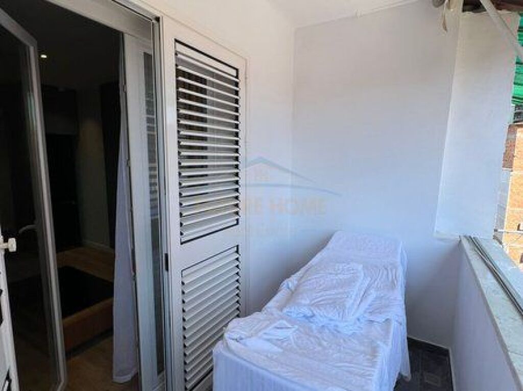 Rent, Apartment 1+1, Bllok, Tirana.