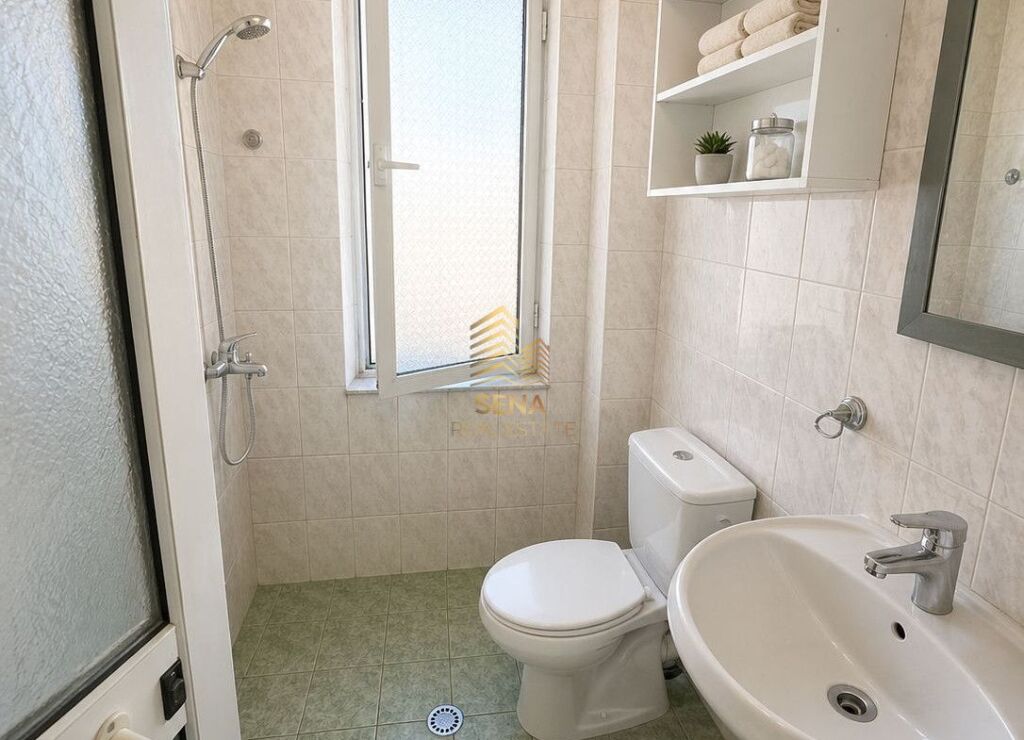 Shitet, Apartament 1+1, 5 Maji, 115.000 Euro