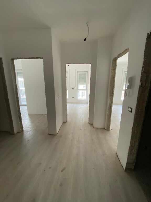 Vendesi in vendita Appartamento 2+1 presso Univers City