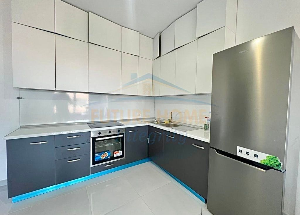 ✨ Apartament 2+1+2 në shitje – Rruga "5 Maji", Tiranë