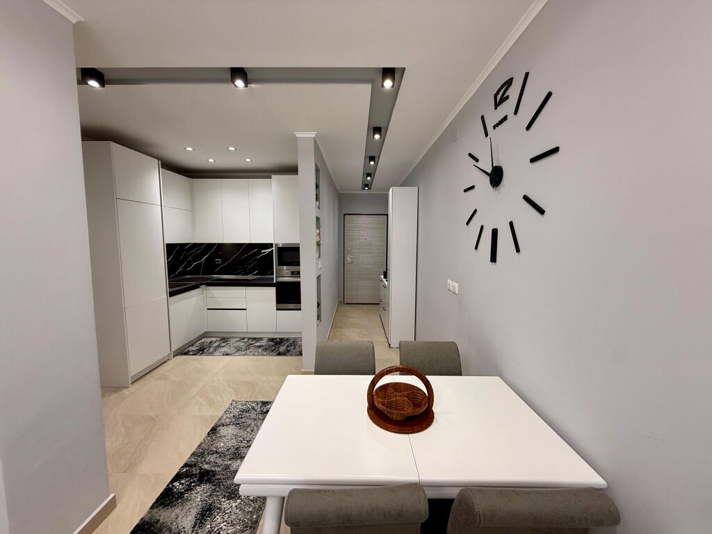 SHITET APARTAMENTI 2+1 , me ballkon dhe depo📍Prane Kopshtit Botanik✨ Me hipoteke, Ndertim i ri