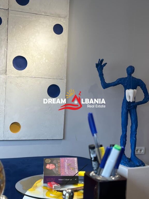 Ufficio in Affitto presso l'ex Mercato Elettrico (ID 42611530)