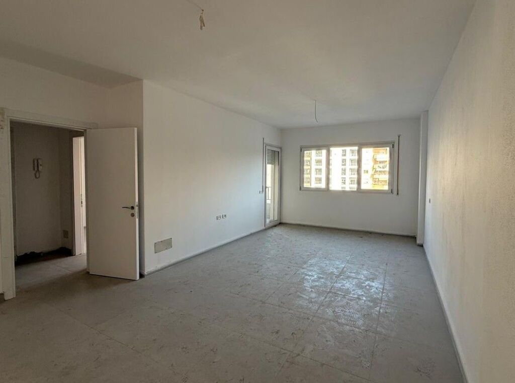 Vendesi in vendita 1+1 vicino al Mercato Nuovo