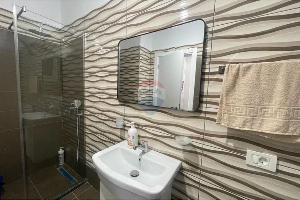 Apartament 2+1 me qera , Transballkanike