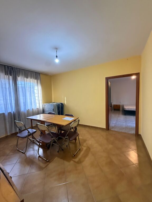 🏠AFFITTASI Appartamento 2+1+balcone 📍Via Ferit Xhajko 💶450€/Mese