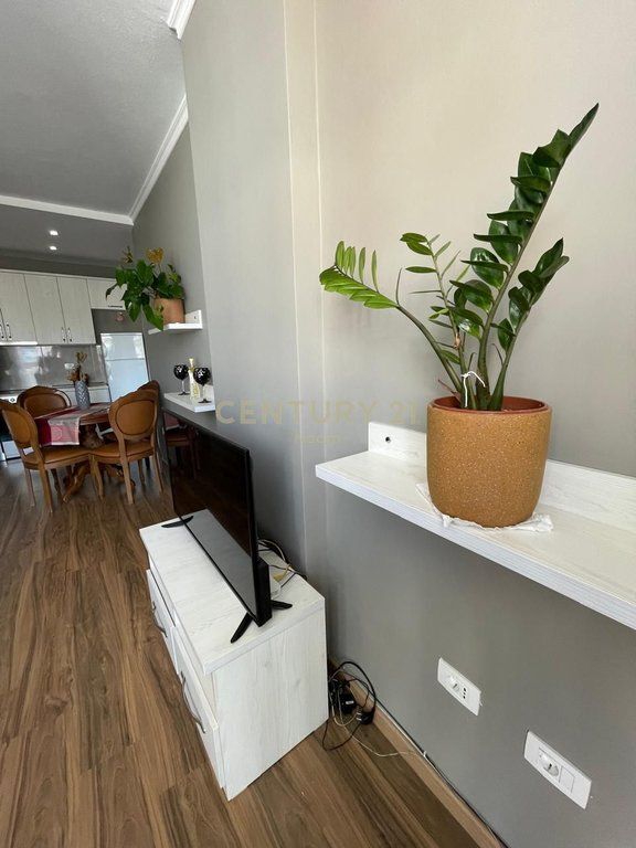 Apartment 1+1 for rent in Komuna e Parisit!