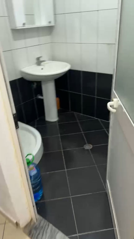 Appartamento 2+1 in affitto ad Astir !