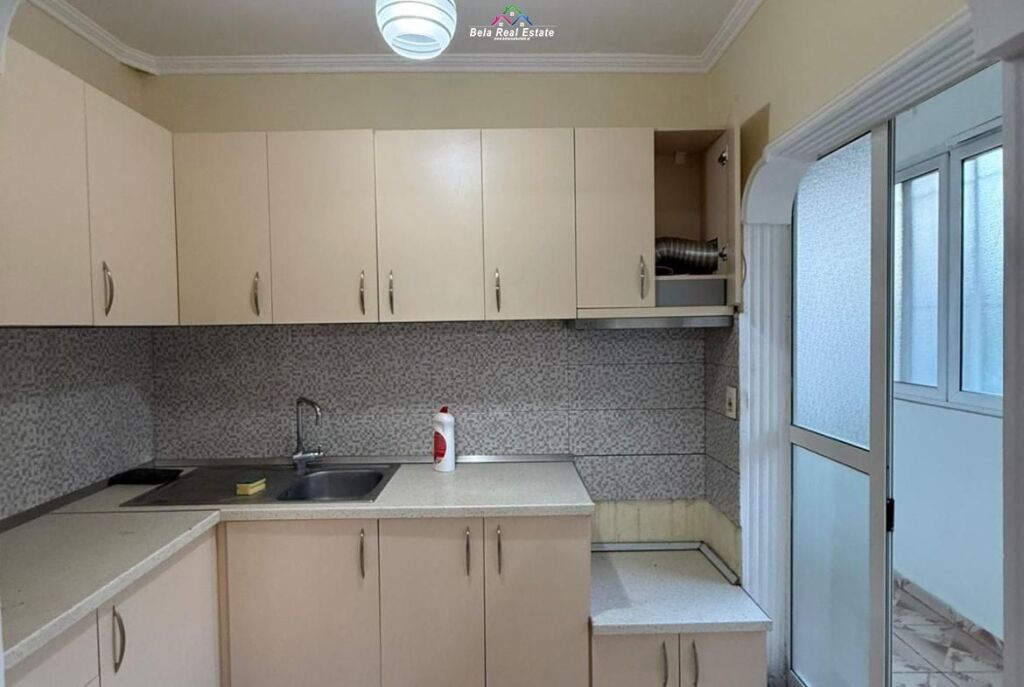 Apartament Ne Shitje 1+1 Ne Vasil Shanto (ID B111148) Tirane