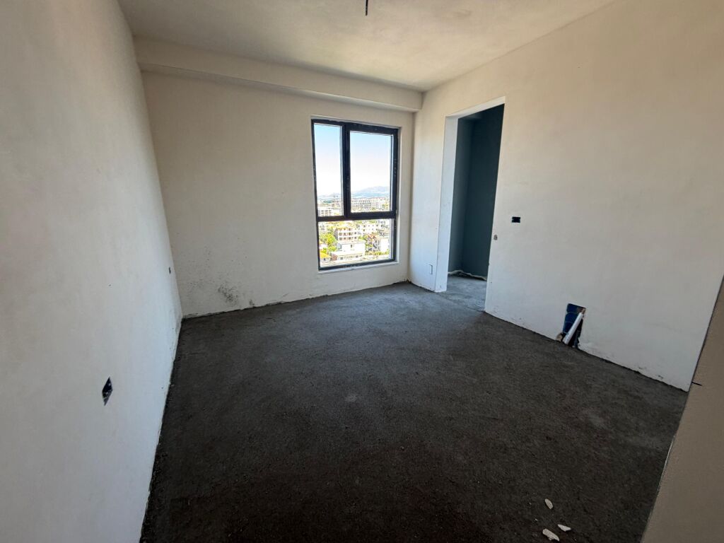 Apartment 3+1+balcony for sale at Rrethi Ullirit, Kamez