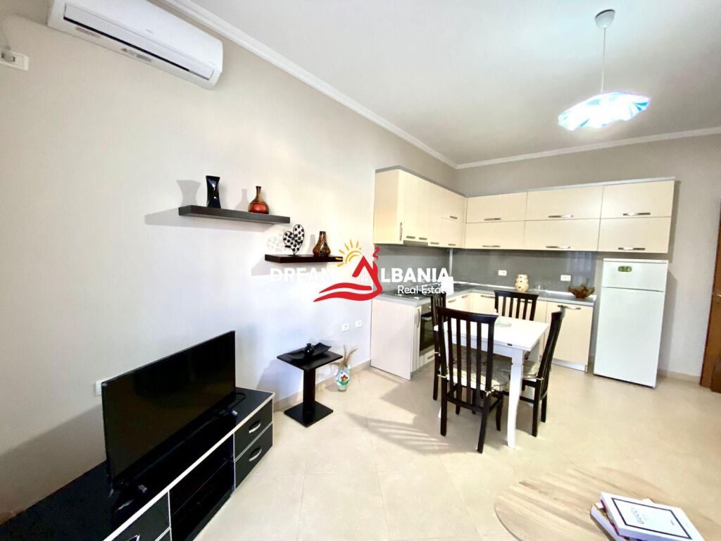 First floor of a villa for rent + Parking near the Turkish Embassy, Tirana (ID 4251191)
