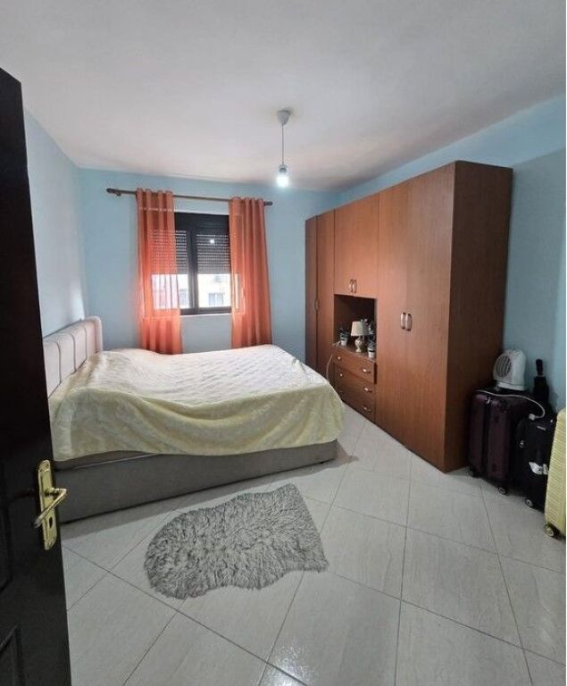 Shitet apartament 1+1 ,Babrru