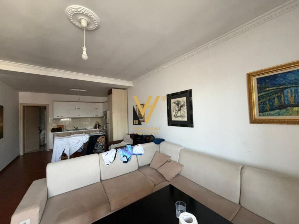 AFFITTASI APPARTAMENTO 1+1 A VASIL SHANTO 650 EURO