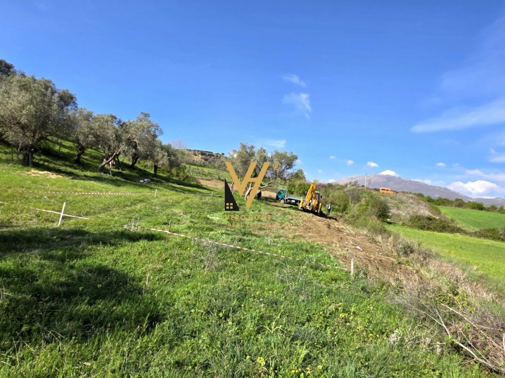 TERRENO IN VENDITA 400 M2 A FIKAS, PREZZO 38.000 EURO