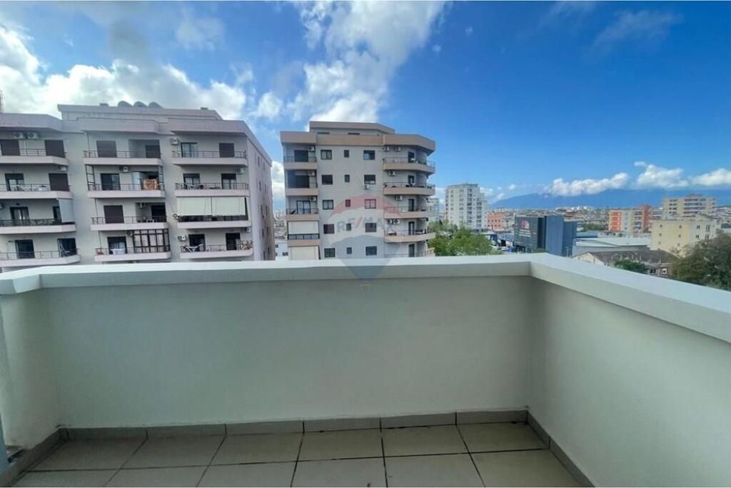 Apartament 2+1 me qera , Transballkanike