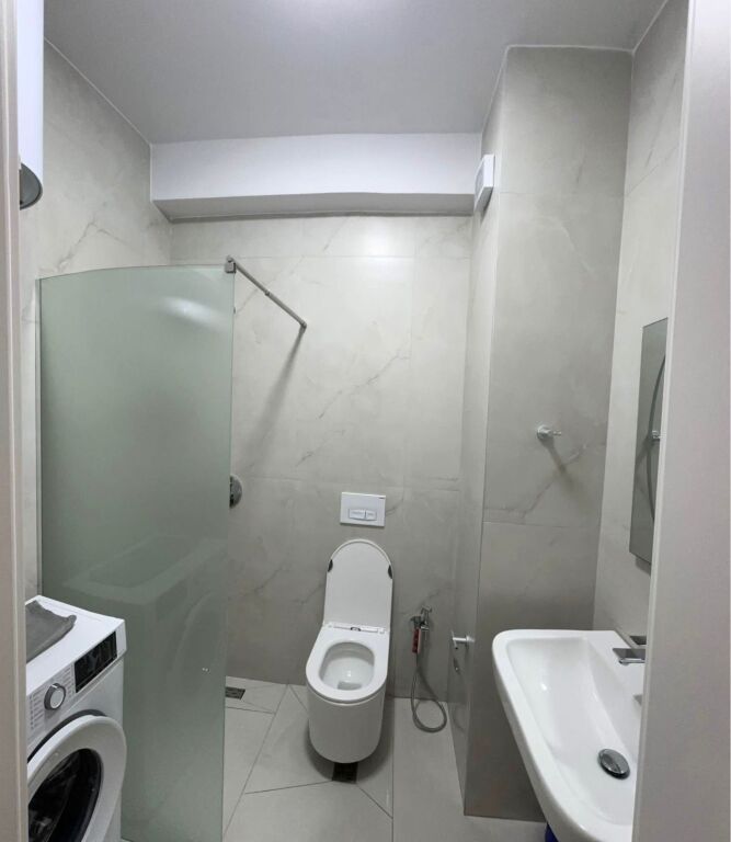 Apartamen 1+1 me qera ne Mangalem