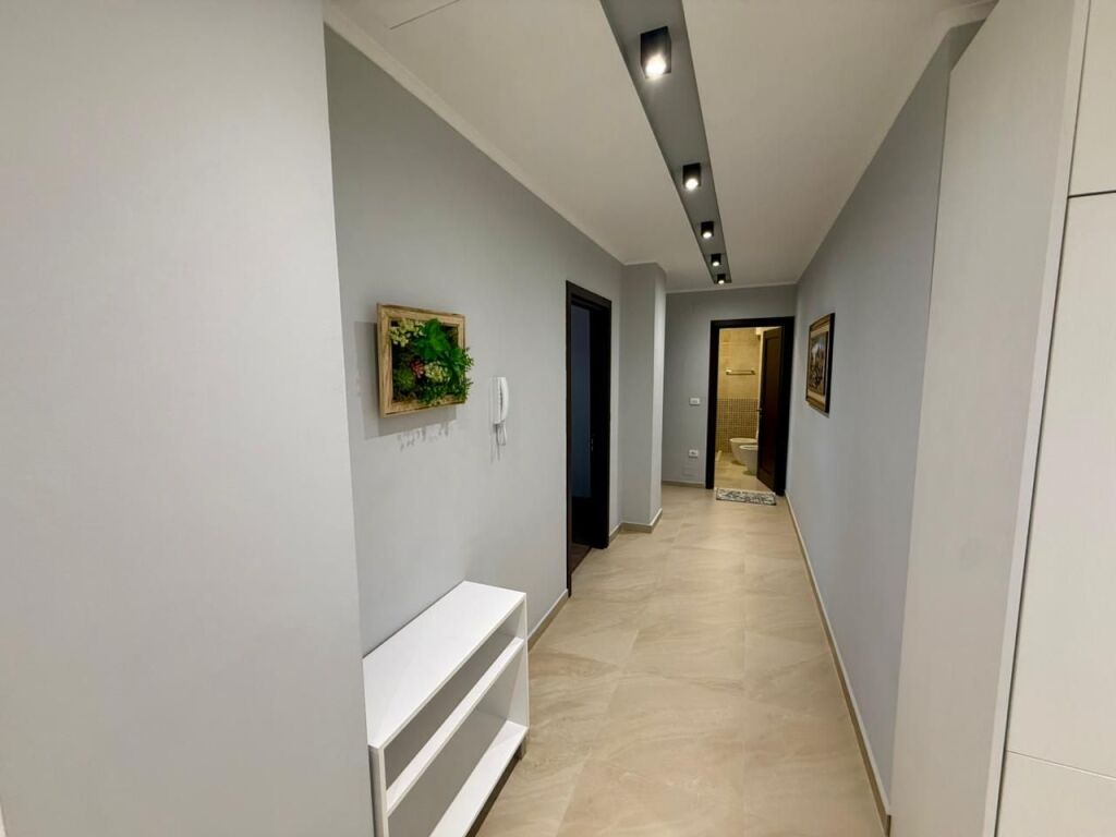 📣 SHITET Apartament 2+1 Me Ballkon Dhe Depo 📍 Prane Kopeshtit Botanik ✨ 💶 Cmimi 205.000 Euro