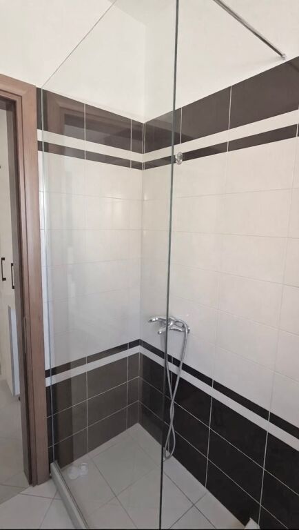 Apartament i Bukur me Pamje nga Deti për Qira 📍Vlorë, Uji i Ftohtë