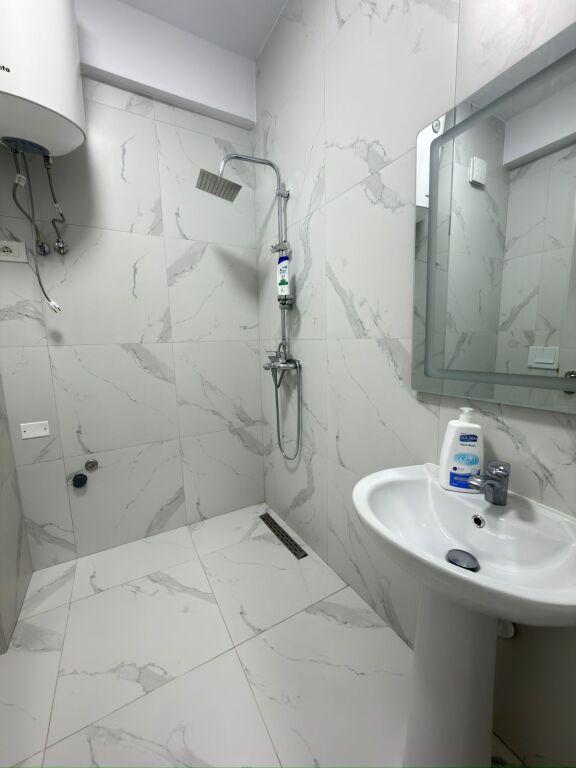 For rent 1+1+parking Urban Gate Astir 530€