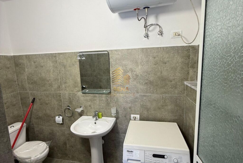 Rent, Apartment 1+1, QSUT Hospitals, 45,000 Lek/month