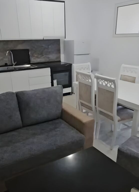 Apartament 2+1 me qira – Laprakë !