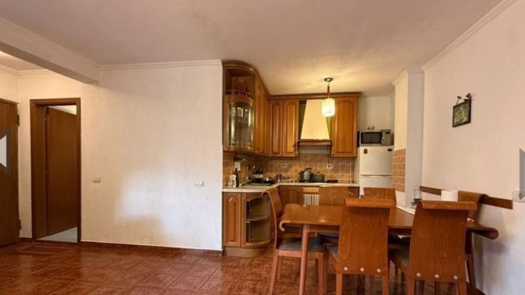 Appartamento in vendita 2+1 da Mine Peza