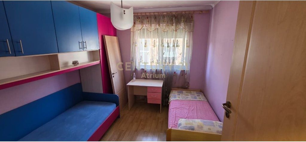 SHITET APARTAMENT 1+1 TEK ISH RESTORANT DURRSI!