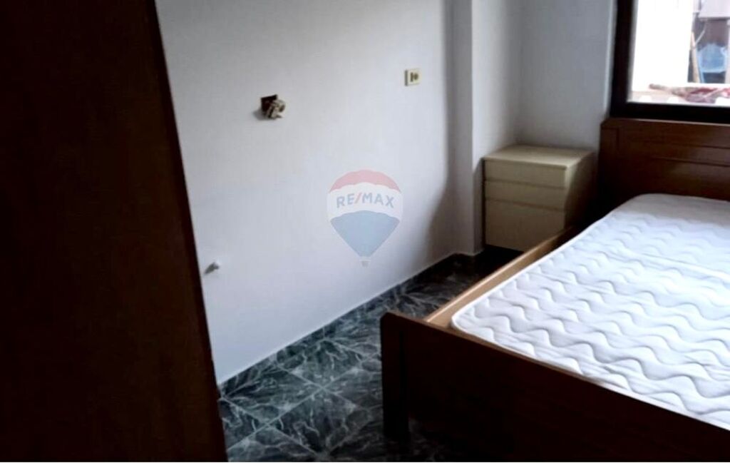 Apartment for rent 1+1, Komuna e Parisit