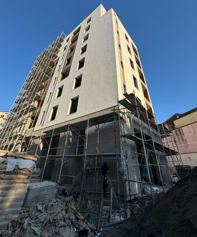 SHITET APARTAMENT PRANE RRUGES SE ELBASANIT