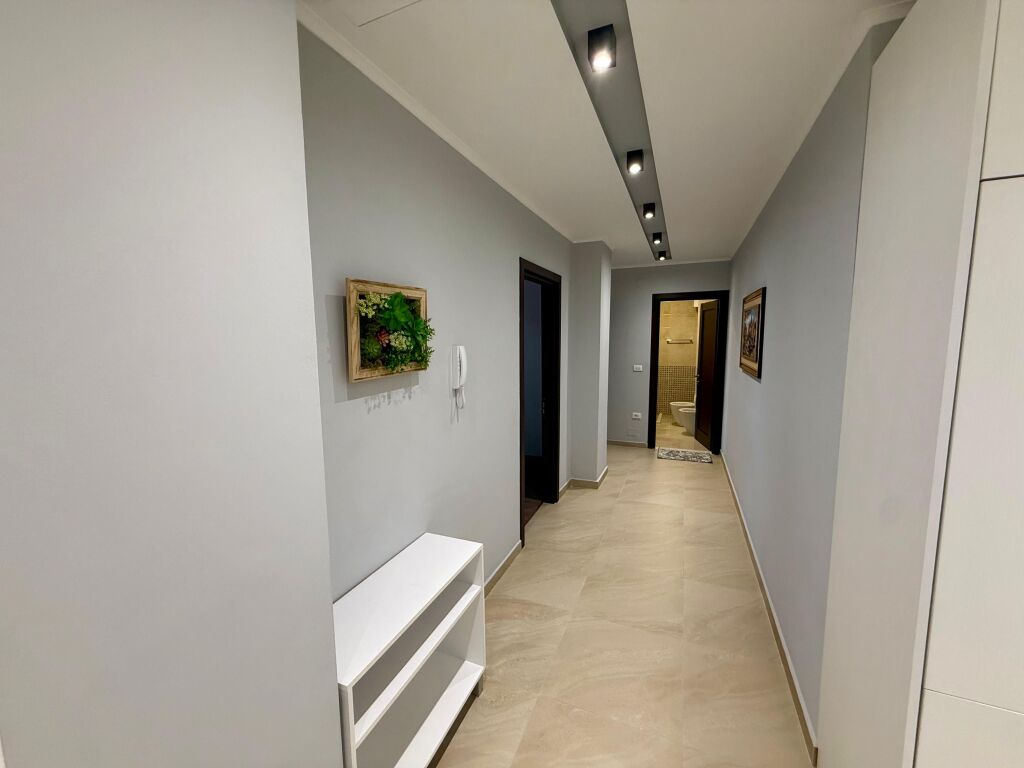 SHITET APARTAMENTI 2+1 , me ballkon dhe depo📍Prane Kopshtit Botanik✨ Me hipoteke, Ndertim i ri