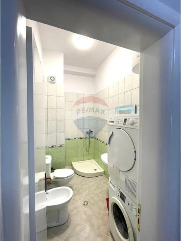 Apartament - Për Shitje - Rruga Sotir Caci, Tiranë