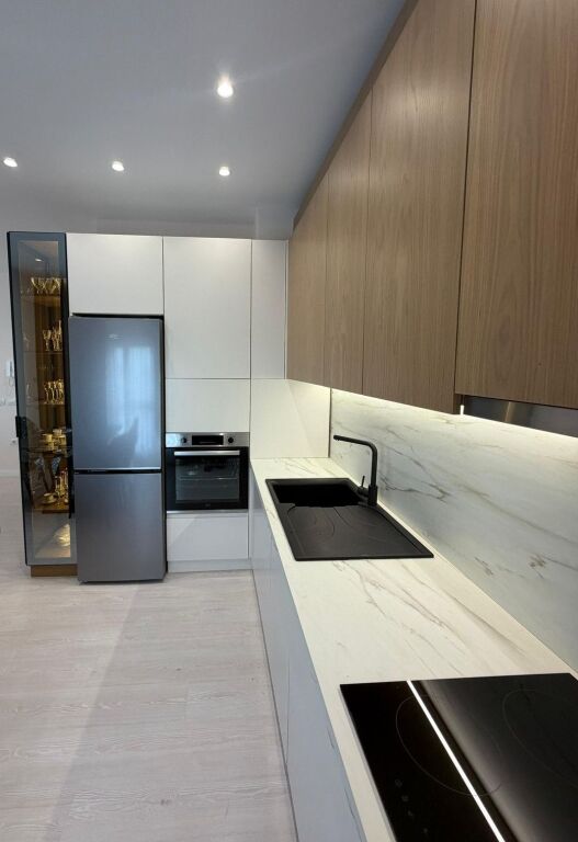 ✨Jepet me qira Apartament 1+1  + POST PARKIMI – XHAMLLIK! ✨