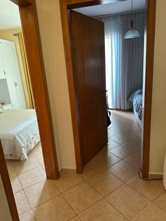 Qera | Apartament 2 + 1 | Fresku | 450 €/muaj
