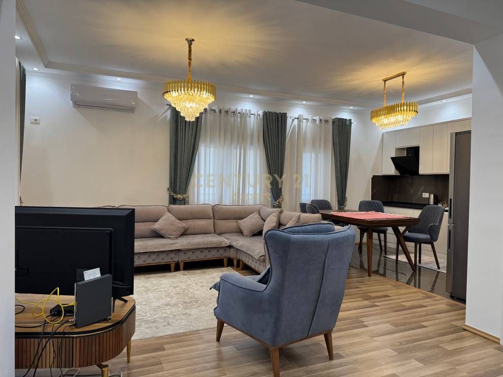 4-storey villa for sale at Kodra e Priftit