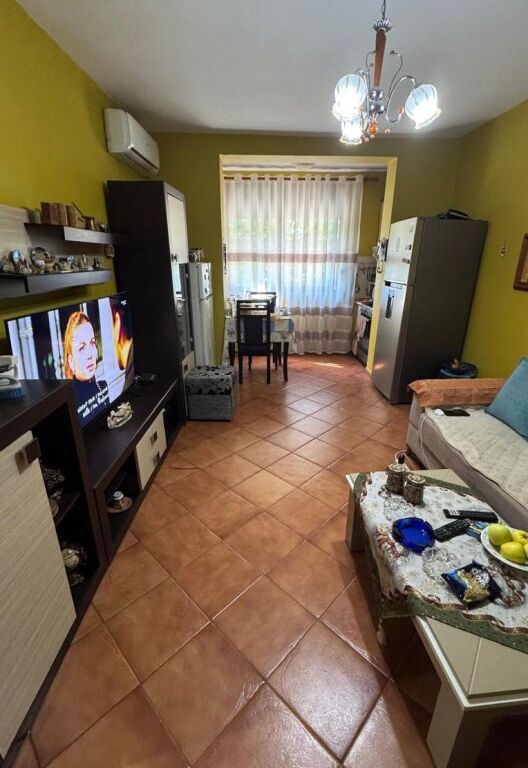 🏡 Shitet Apartament 2+1 – Rr. Ferit Xhajko