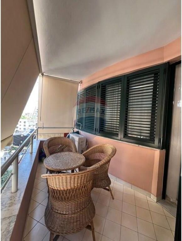 Apartament me qera 2+1