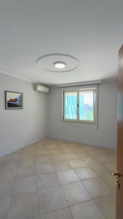 Ufficio in Affitto a Bllok – Tribeka