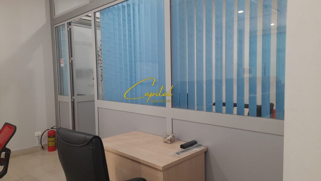 BUSINESS PREMISES FOR RENT 99 M2 FORMER PARK 80,000 LEKE